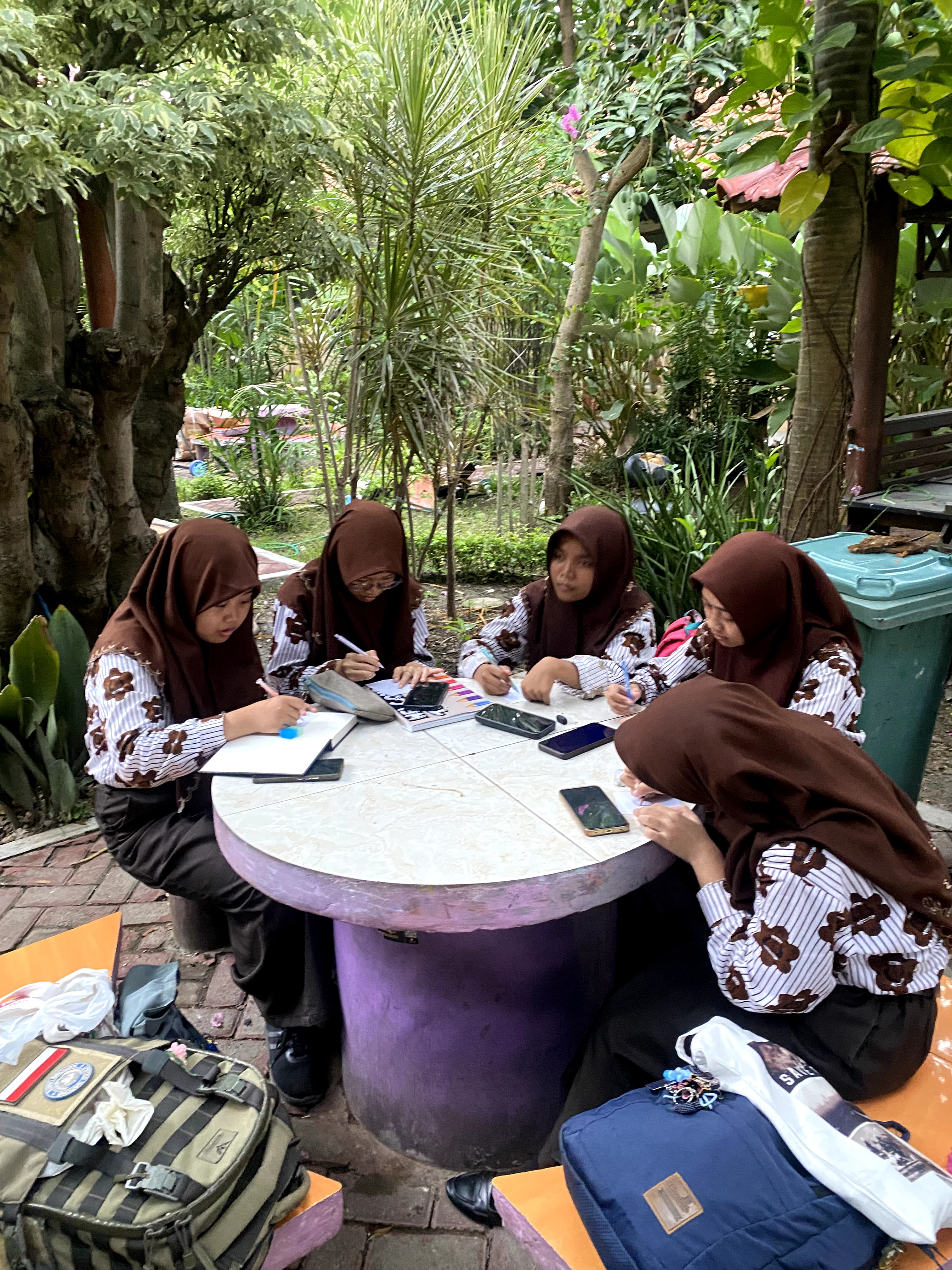 SEKSI 8 : Ekstrakulikuler CAKRANIDA